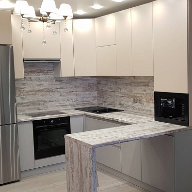 Кухня на заказ KBS-10 с барной стойкой